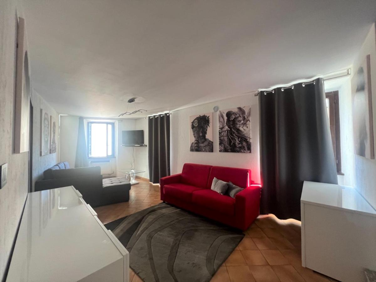 Apartment In Central Square With Lake View Lenno Exterior foto